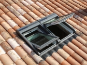 Photo Une réalisation de travaux dans le cadre de l’opération commerciale verrières VELUX 2022 à Mercuer