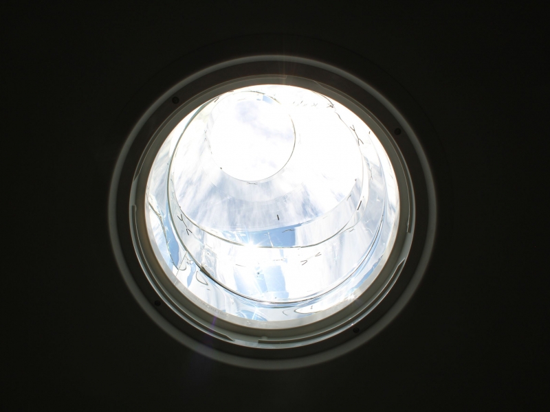 Conduit de lumière Sun Tunnel VELUX® en cours d'installation, Chagnol Vincent couvreur et VELUX Installateur Conseil à Aubenas sud Ardèche.JPG