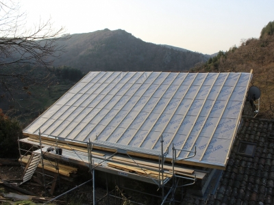 Ecran de sous toiture EDILIANS AERO TOP 30, plus résistant, extension de garantie offerte, Chagnol Vincent charpentier couvreur à Aubenas.JPG