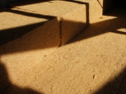 Photo Isolation thermique sur plancher de comble en fibres de bois, à Saint Privat, en rénovation