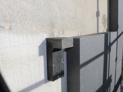 Rupteur thermique pour la fixation des éléments en façade.JPG