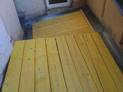 Voligeage jointif en bois compatible pour couverture zinc.JPG
